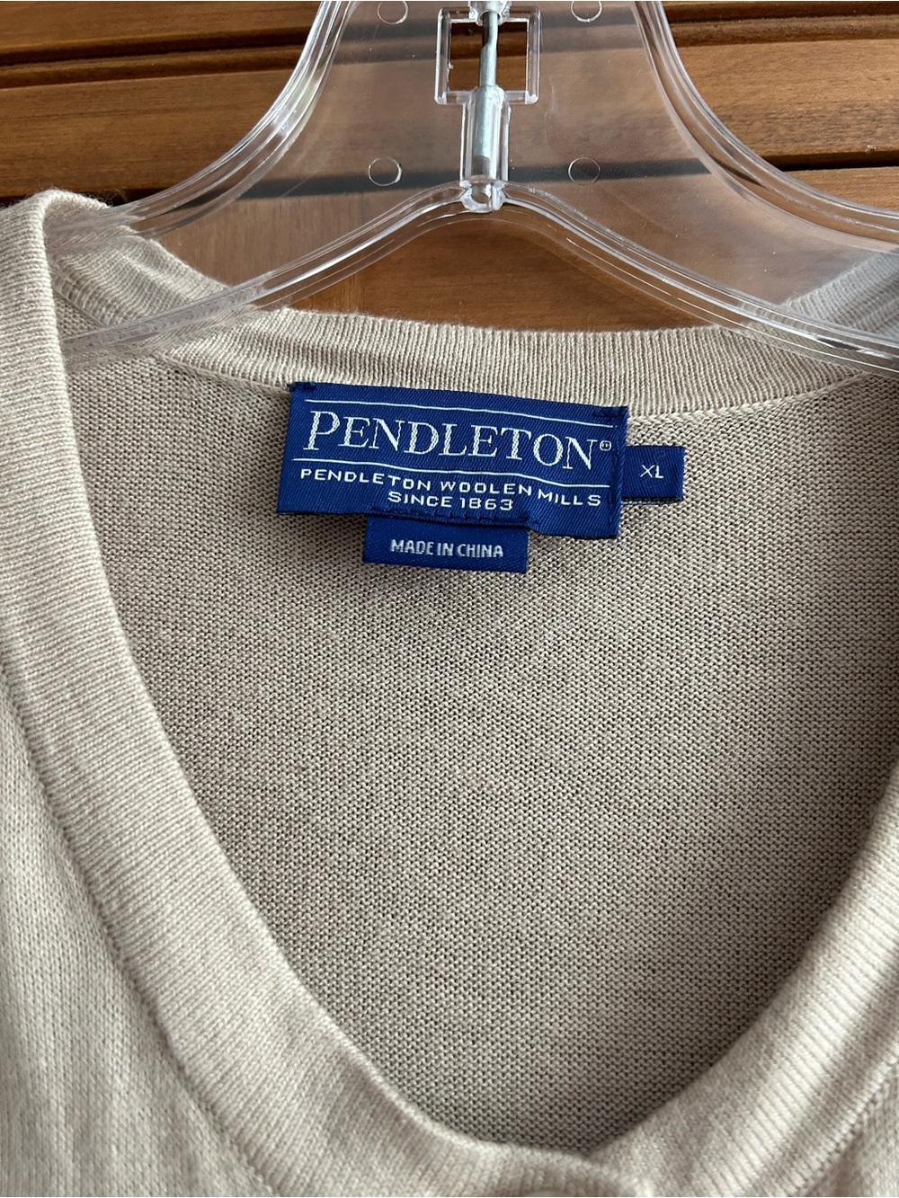 Pendleton Lightweight Button-Up Cardigan in Beige Size XL - Picture 2 of 6